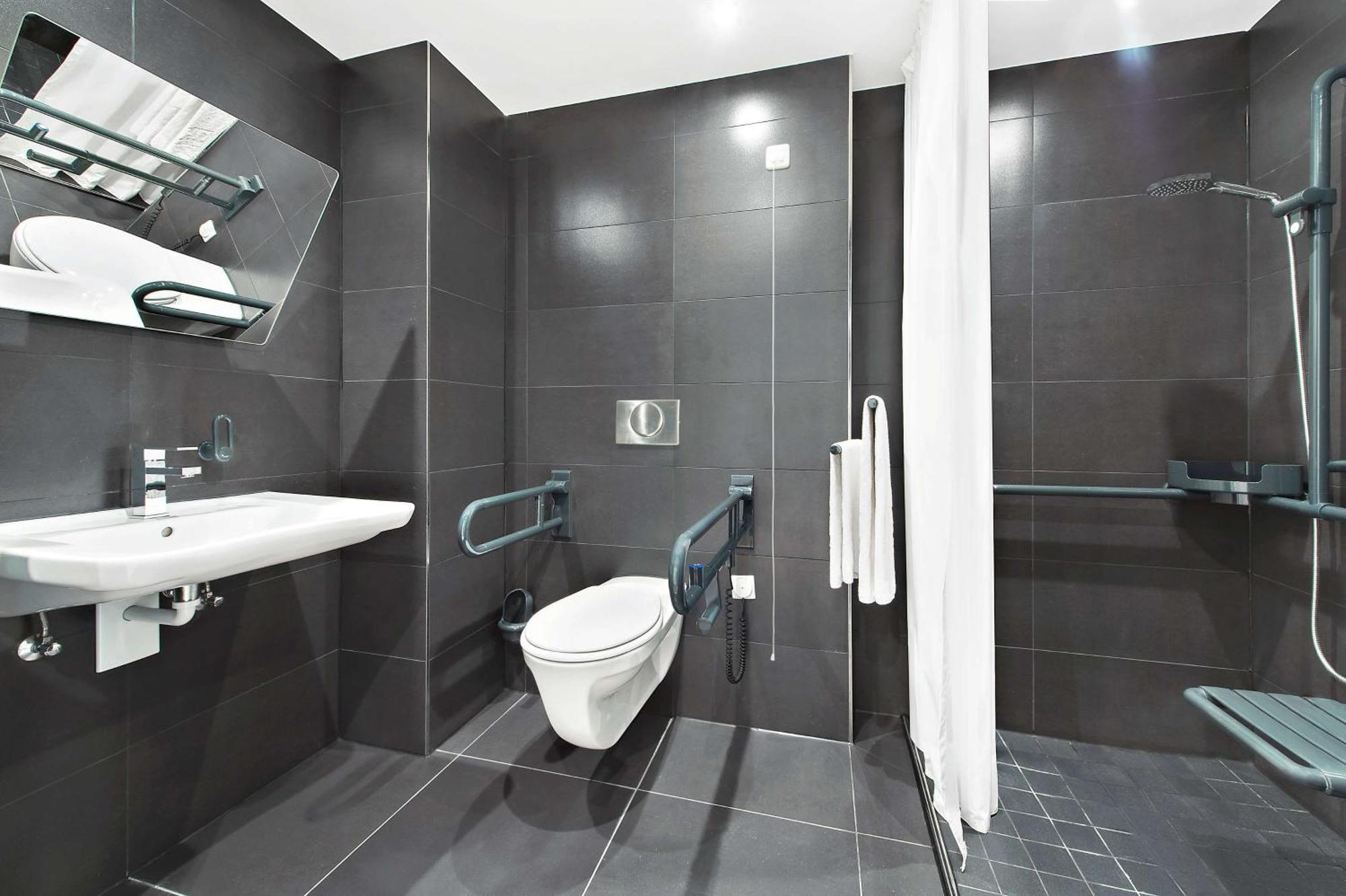 Hotel Nh Ludwigsburg Esterno foto