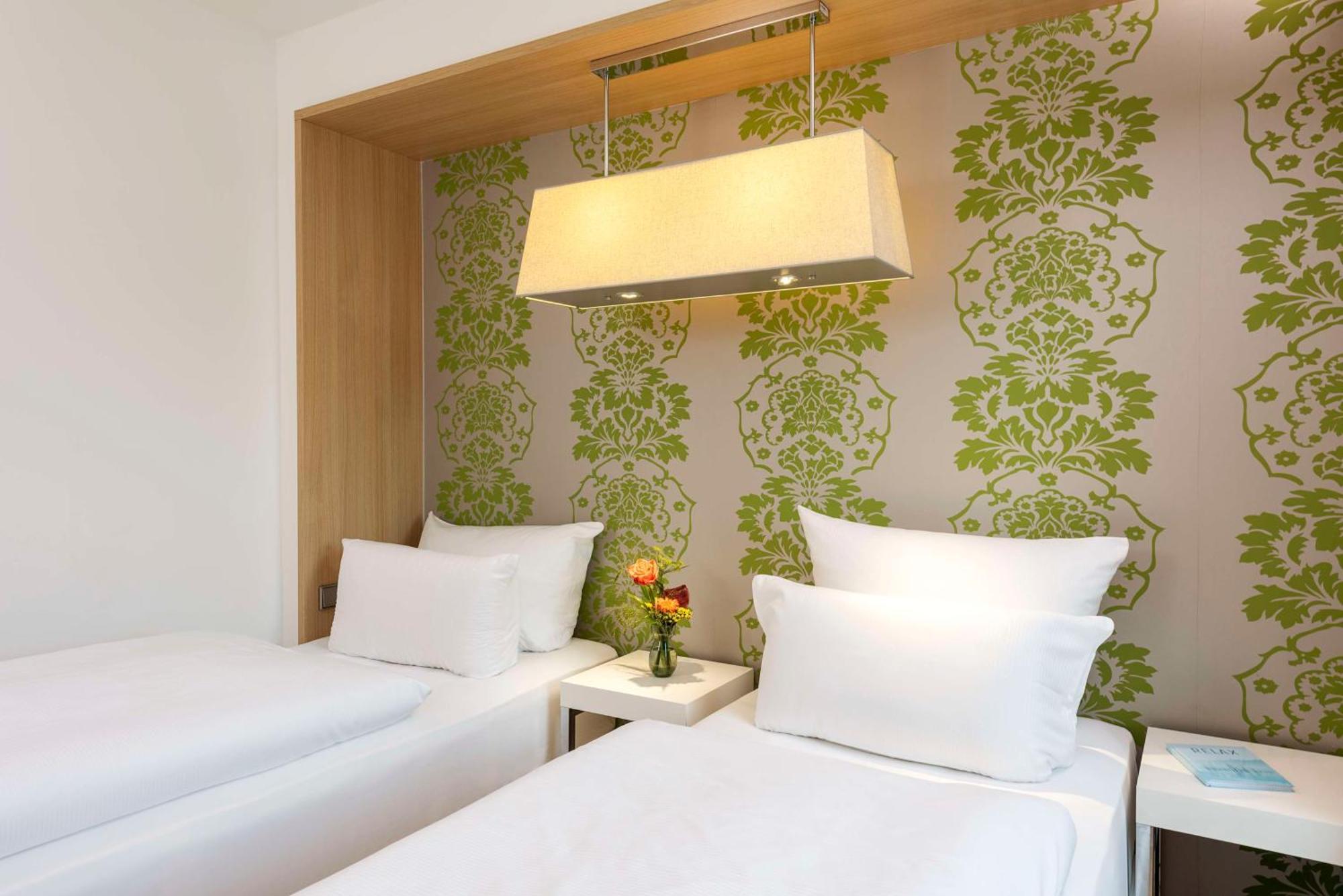 Hotel Nh Ludwigsburg Esterno foto